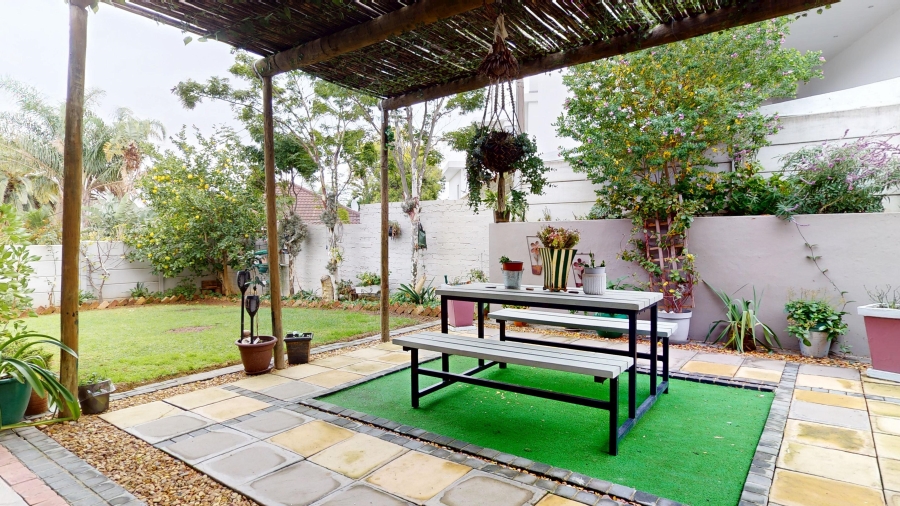 3 Bedroom Property for Sale in Berg En Dal Western Cape